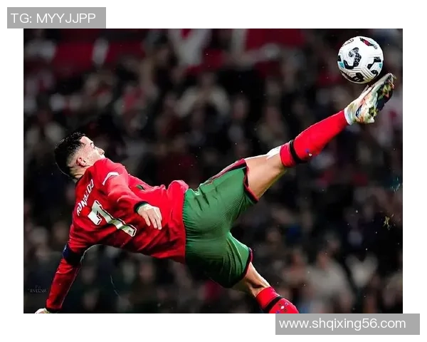 香肠嘴足球球星场内外传奇故事全面揭秘